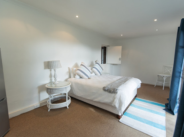 5 Bedroom Property for Sale in Summerstrand Eastern Cape